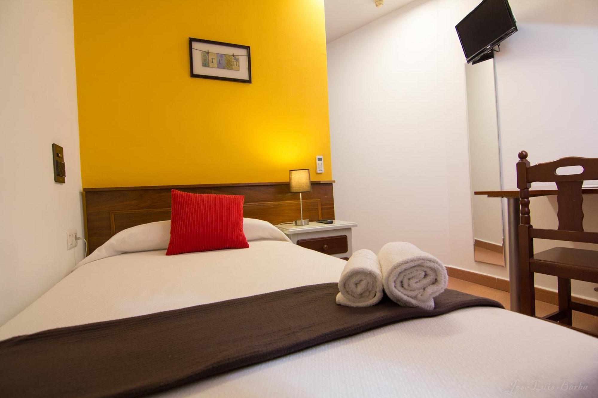 Hospedería Hotel Don Quijote Miguelturra Habitación foto
